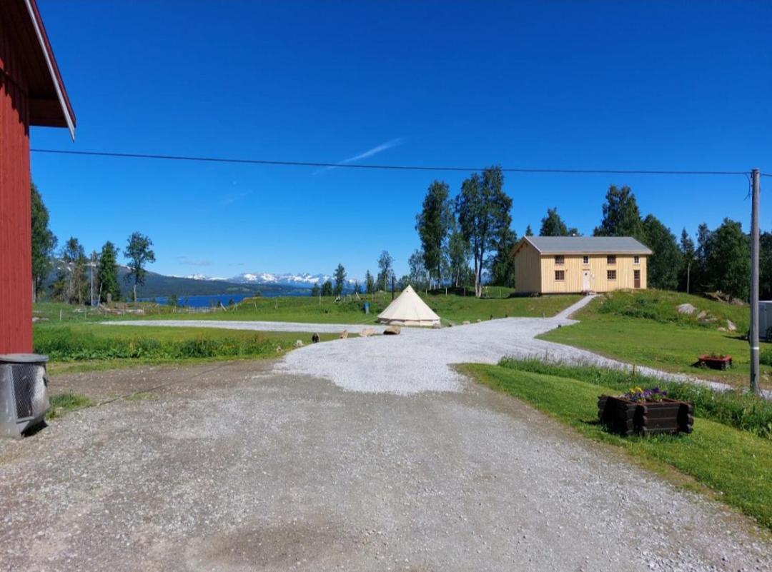 Villmarksgard Camping Hotel Hattfjelldal Exterior photo